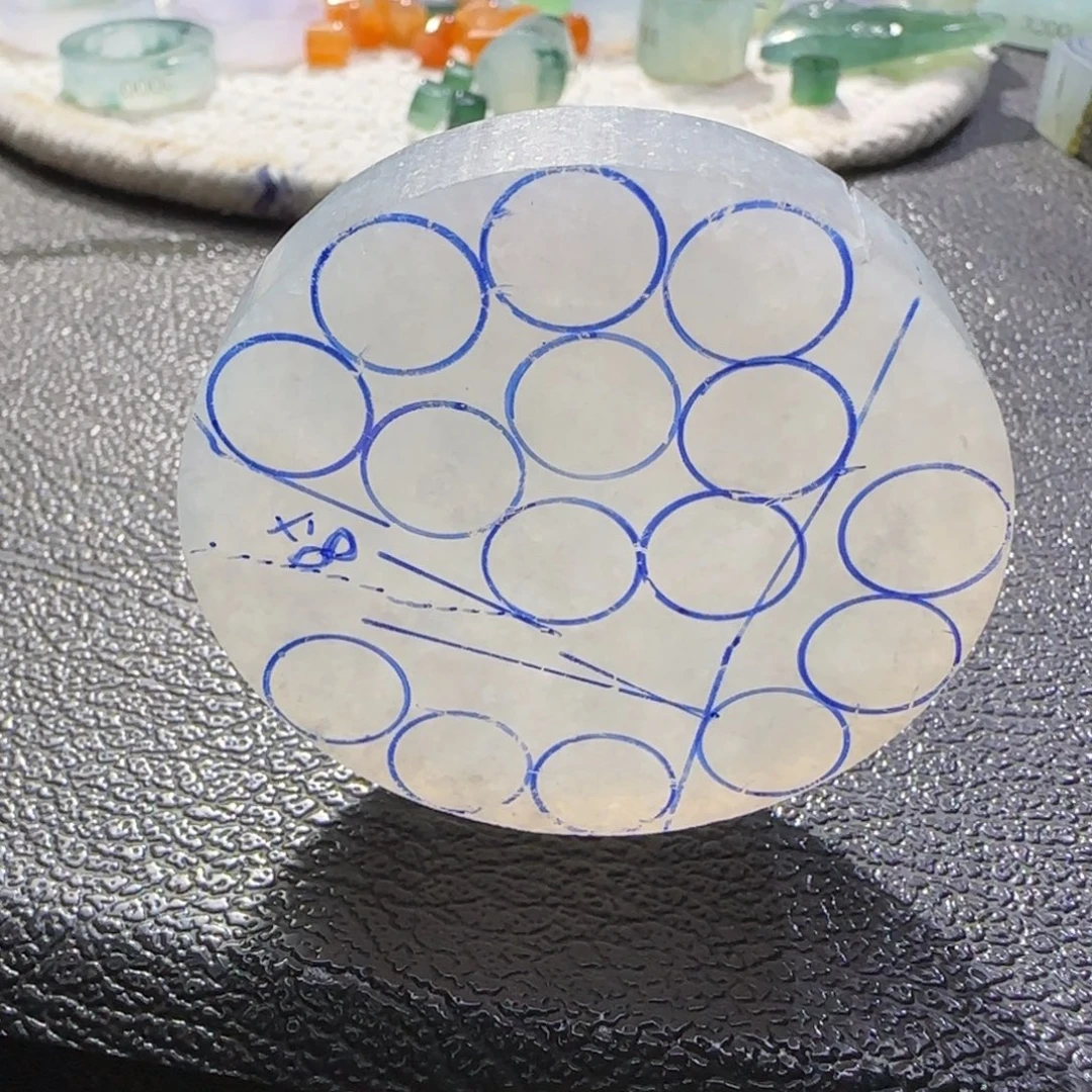 定制翡翠未镶嵌翡翠