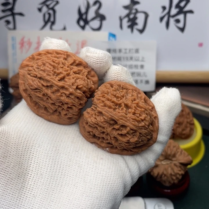 文玩核桃吊坠414144尺高炮