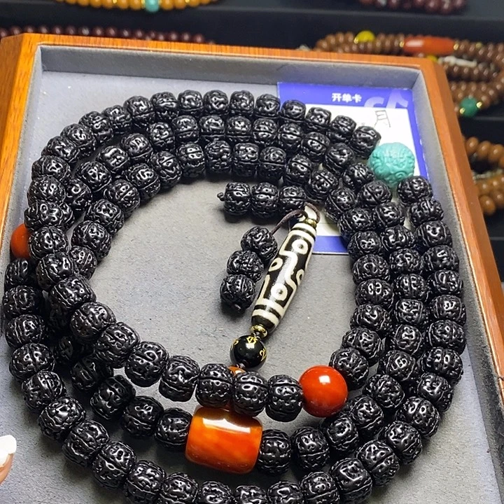 中***运吊坠金刚菩提金刚