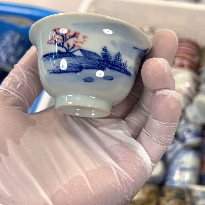 瓷片白青花纯手工手会山水压手杯客杯