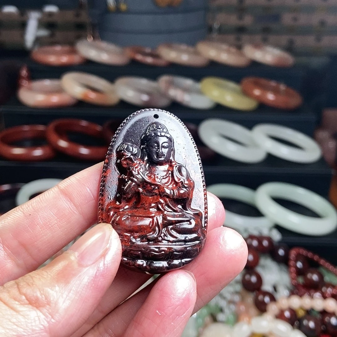 石英质玉颈饰未镶嵌