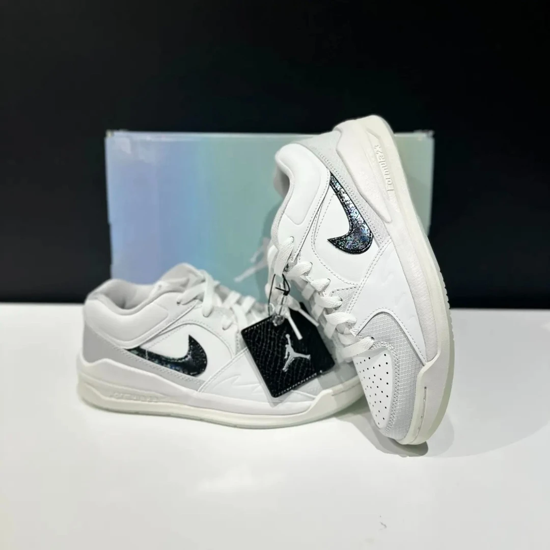 NIKE耐克GS舒适百搭防滑耐磨篮球鞋HV4298-100