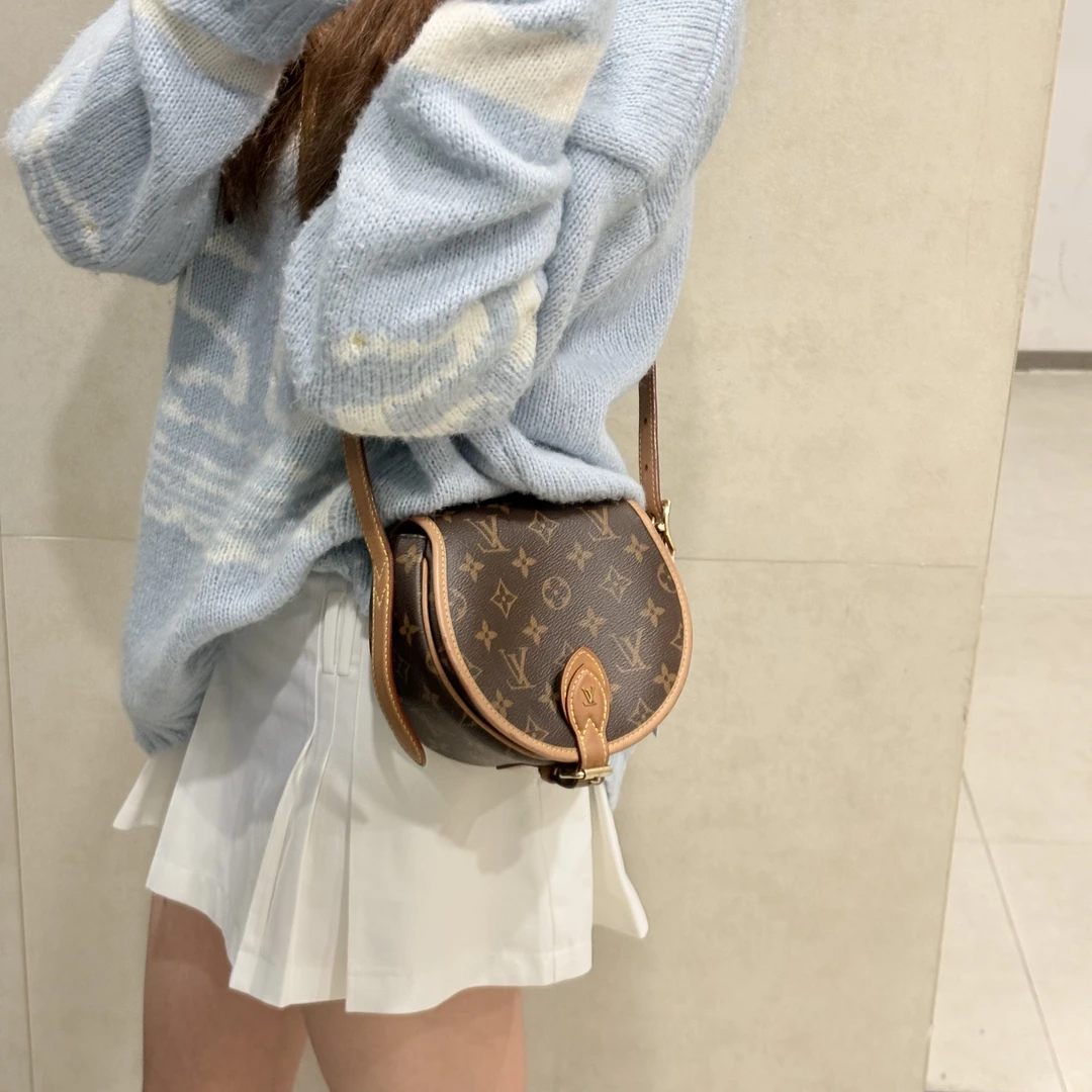 95新 LouisVuitton/路易威登 原皮老花马鞍单肩斜挎包