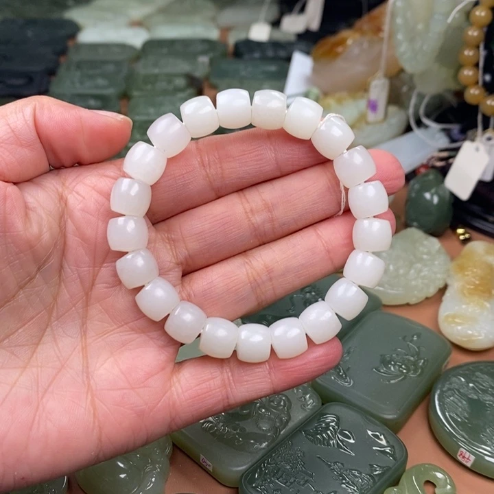 和田玉未镶嵌手链