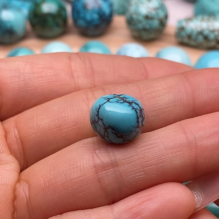 绿松石未镶嵌湖北原矿高瓷无优化绿松石