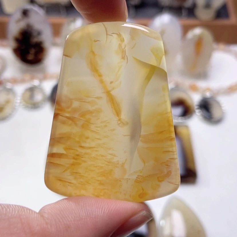 【闪购商品】玛瑙/玉髓颈饰未镶嵌