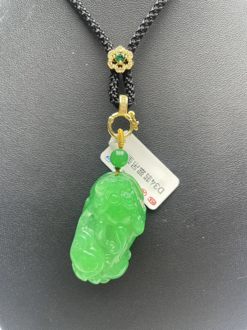 D34高端缅A料满绿貔貅百搭精致吊坠
