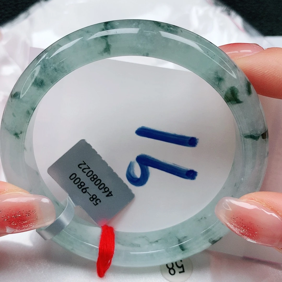 翡翠手镯未镶嵌缅甸天然a货翡翠