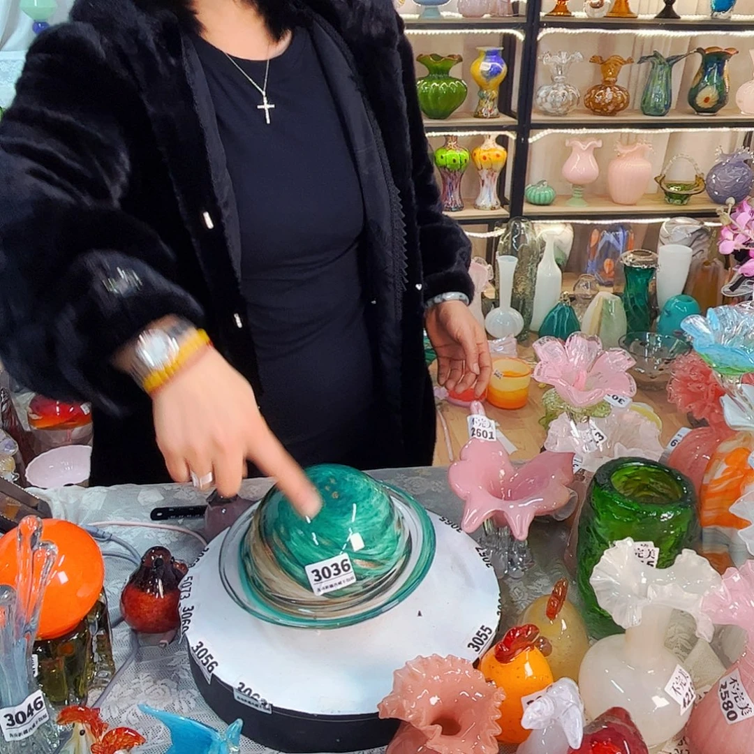 快乐星球家悦美居琉璃摆件