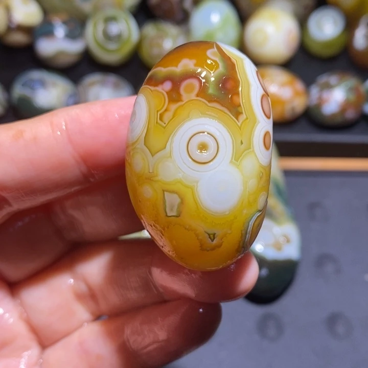 未镶嵌玛瑙/玉髓珠宝半成品33