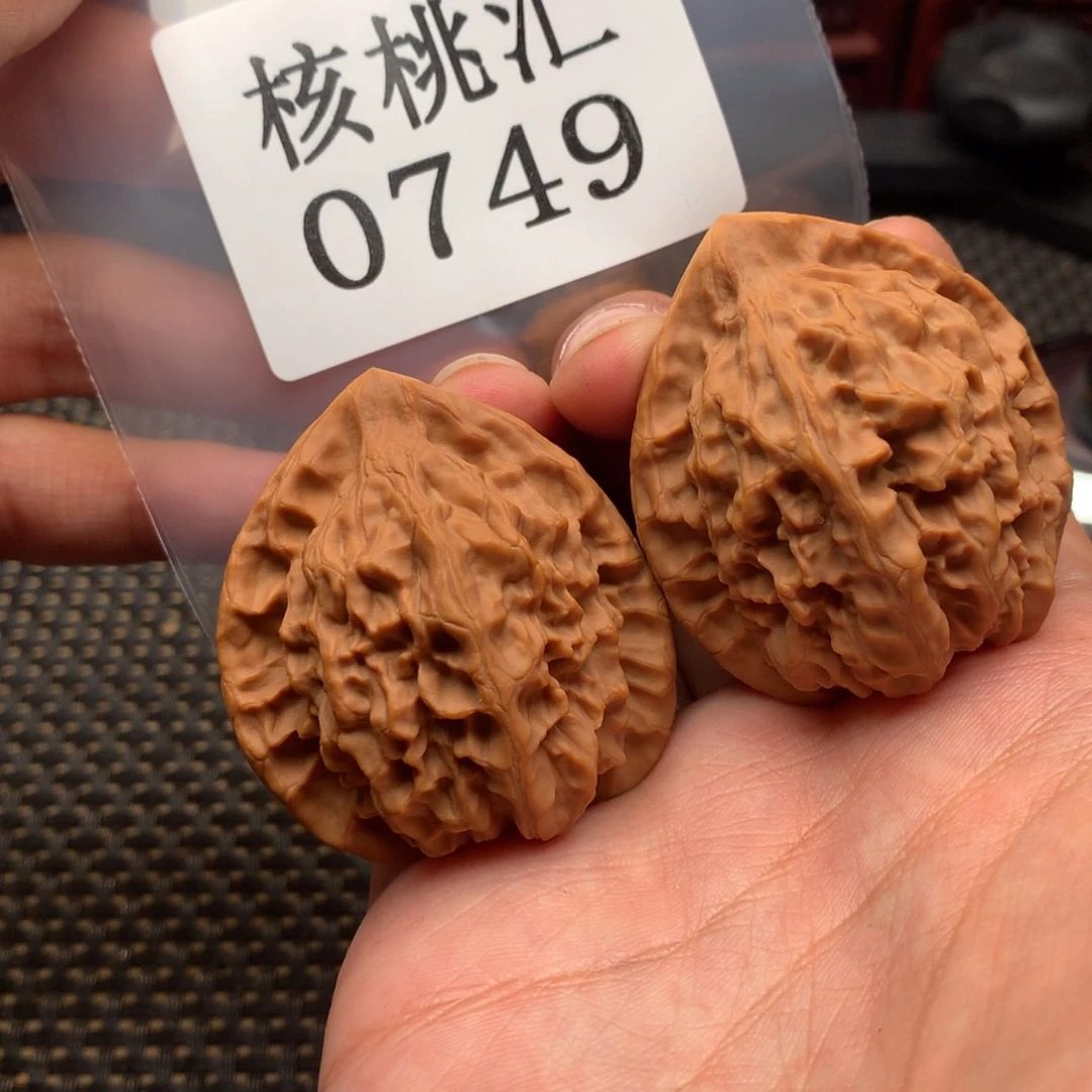 文玩核桃吊坠老*年佛塔42