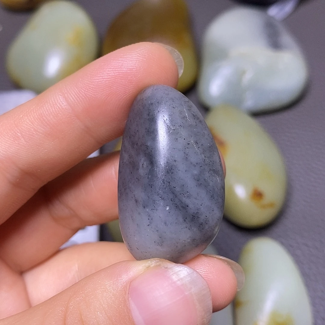 未镶嵌和田玉（糖玉）挂件