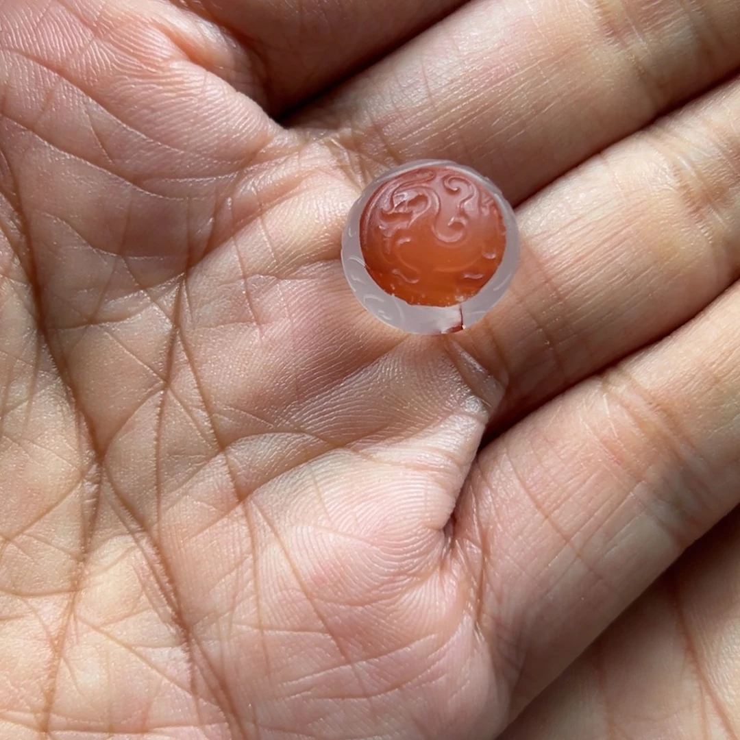 颈饰未镶嵌南红玛瑙