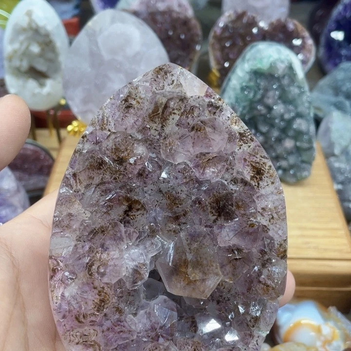 紫晶未镶嵌大型摆件（非配饰）