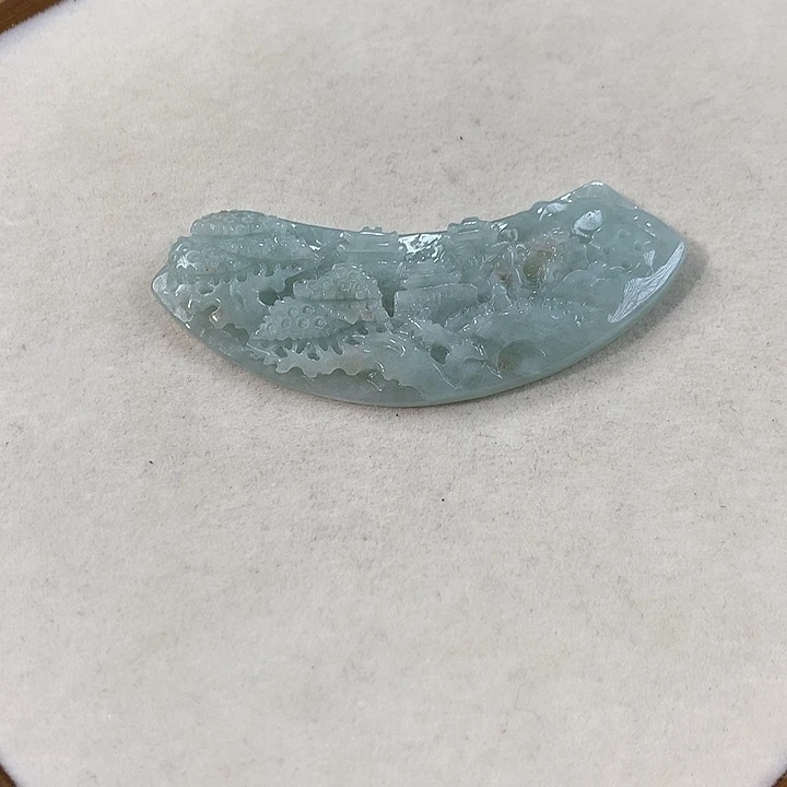 翡翠未镶嵌颈饰翡翠吊坠