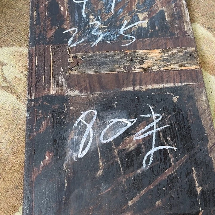 朝***装树脂制品密密麻麻密密麻麻木