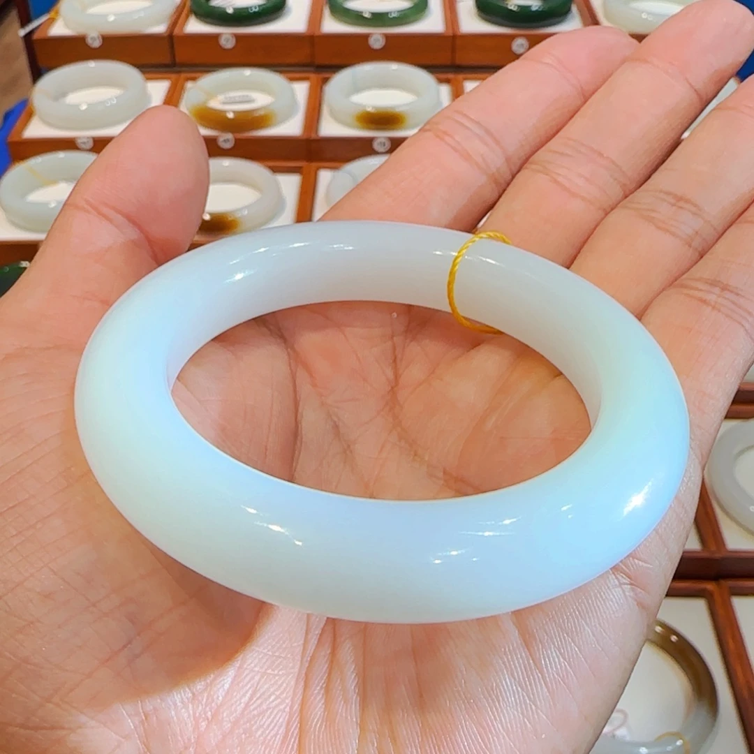 和田玉未镶嵌手镯新疆羊脂白玉55 56 57