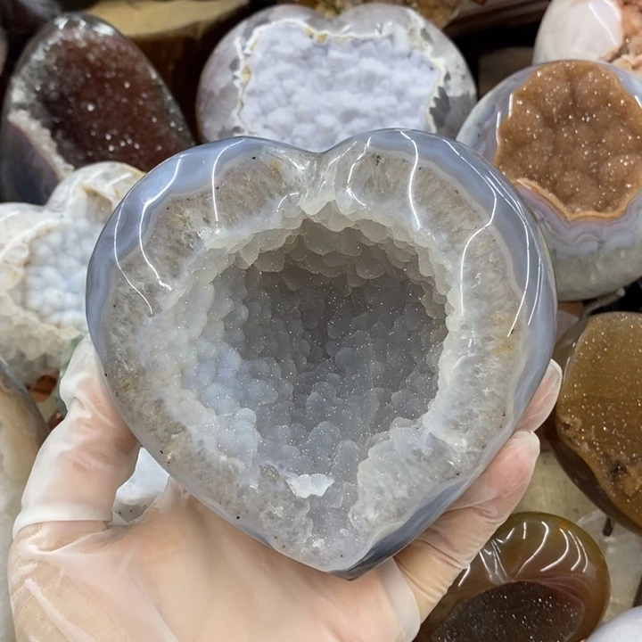 嗯***嗯珠宝半成品未镶嵌紫晶