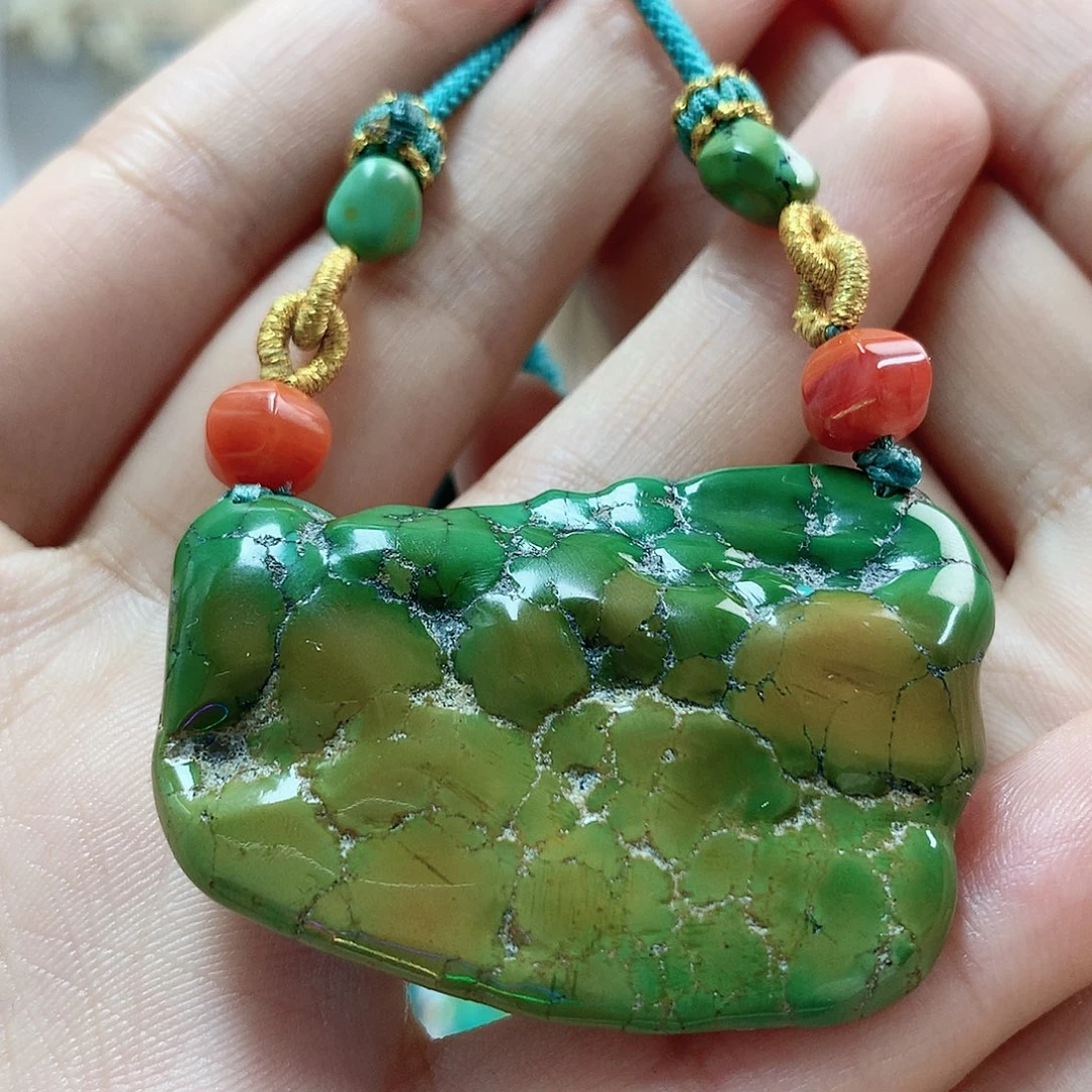 未镶嵌绿松石珠宝奇石