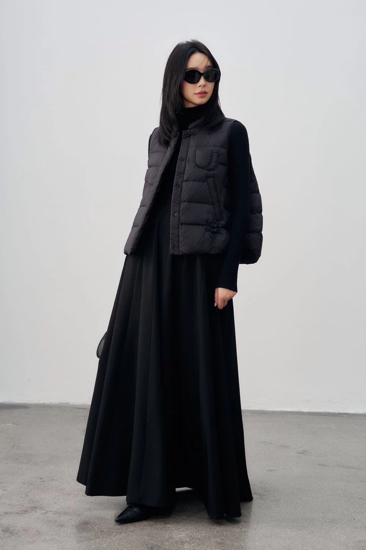 KYMTAL百搭盘扣轻棉服马甲女坎肩百搭外套短款