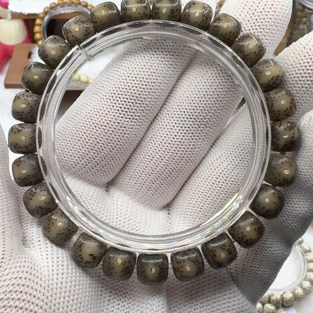 星月菩提手串海南星月石玉绿冰横纹丹凤眼