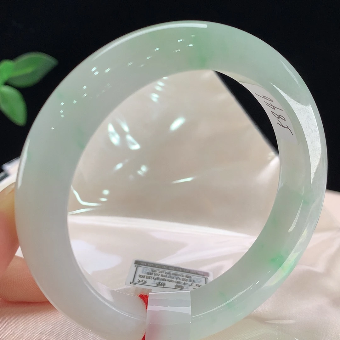 翡翠未镶嵌手镯5846