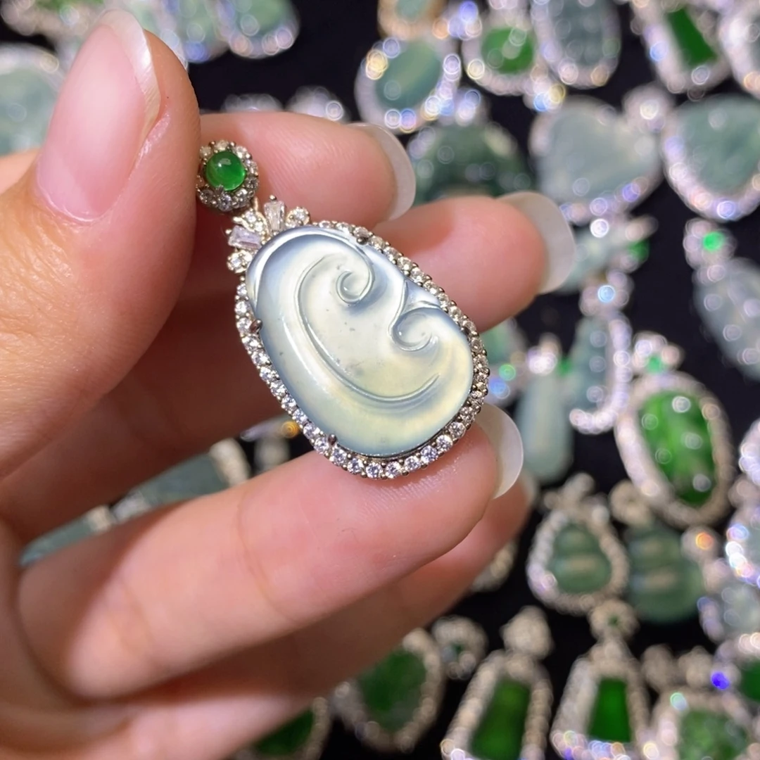 翡翠银S925镶嵌颈饰天然