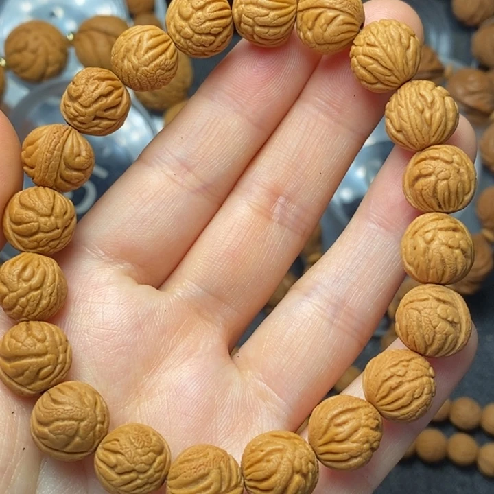 吊坠桃核秦岭山野生桃核