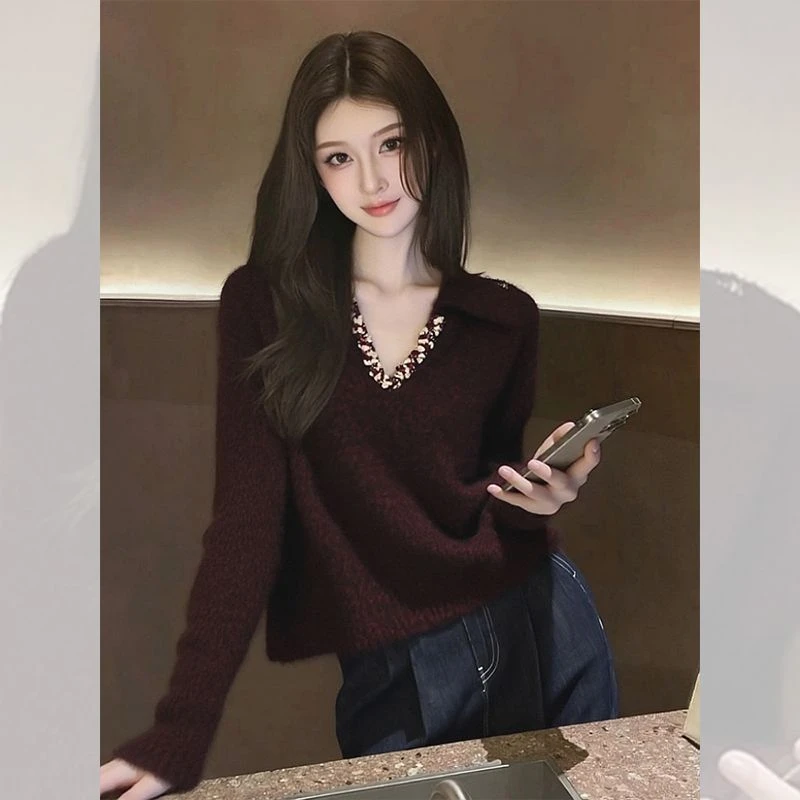 酒红色v领毛衣打底衫可外穿内搭洋气气质时髦百搭针织上衣女秋冬