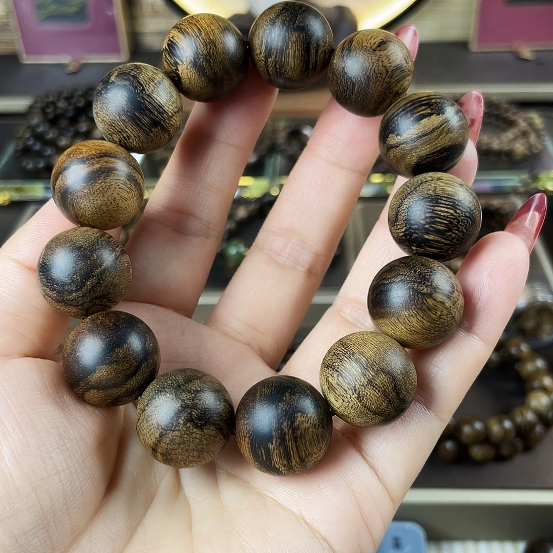 一***！手串沉香越南芽庄老白棋玉化老料瘤疤虎斑1.8