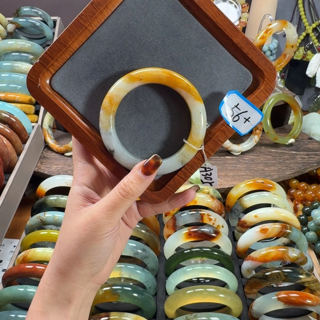 吃****蛇纹石玉合金手镯