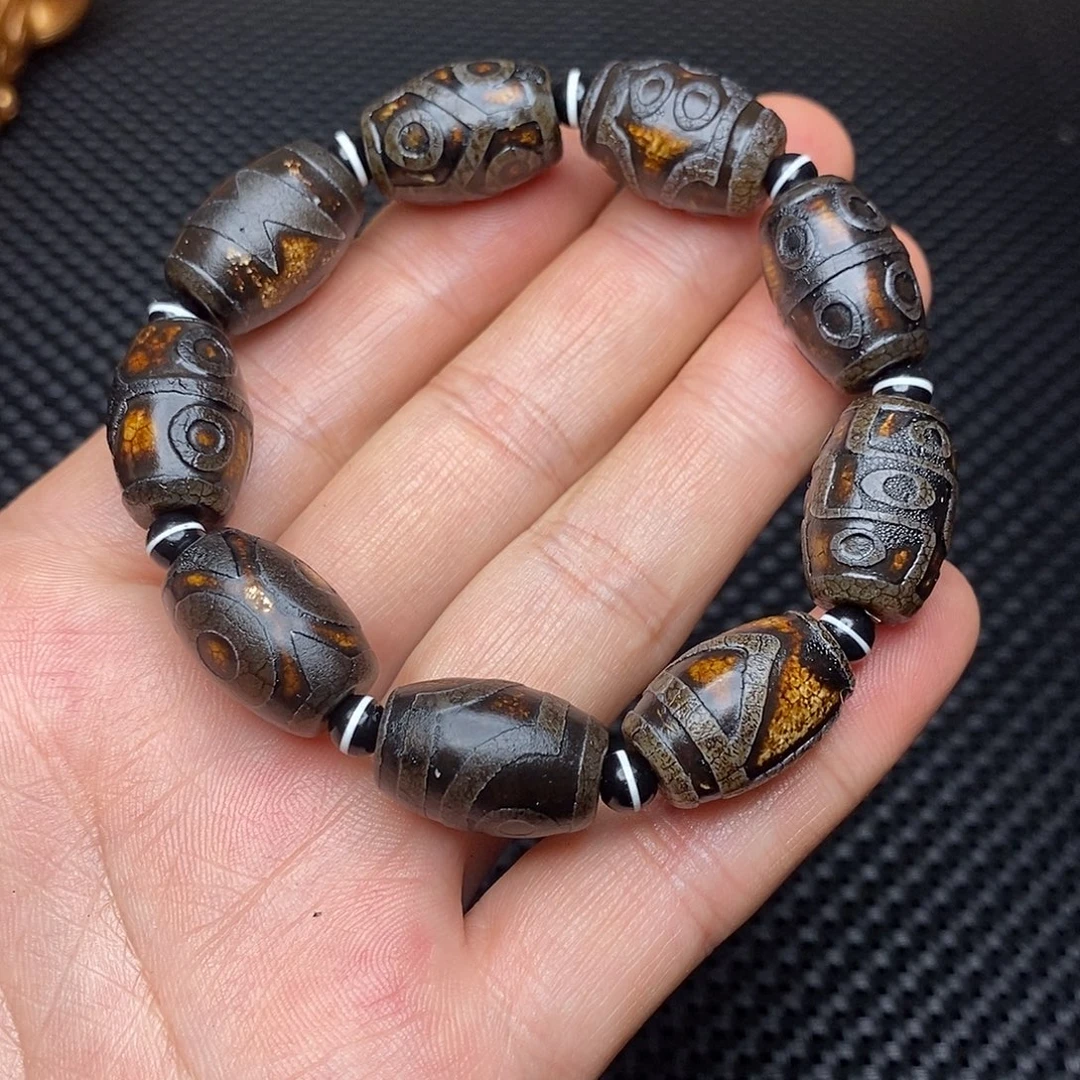 佛***忠玛瑙/玉髓未镶嵌手链