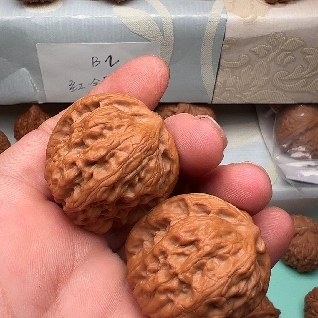 桃核把件野狼35尺