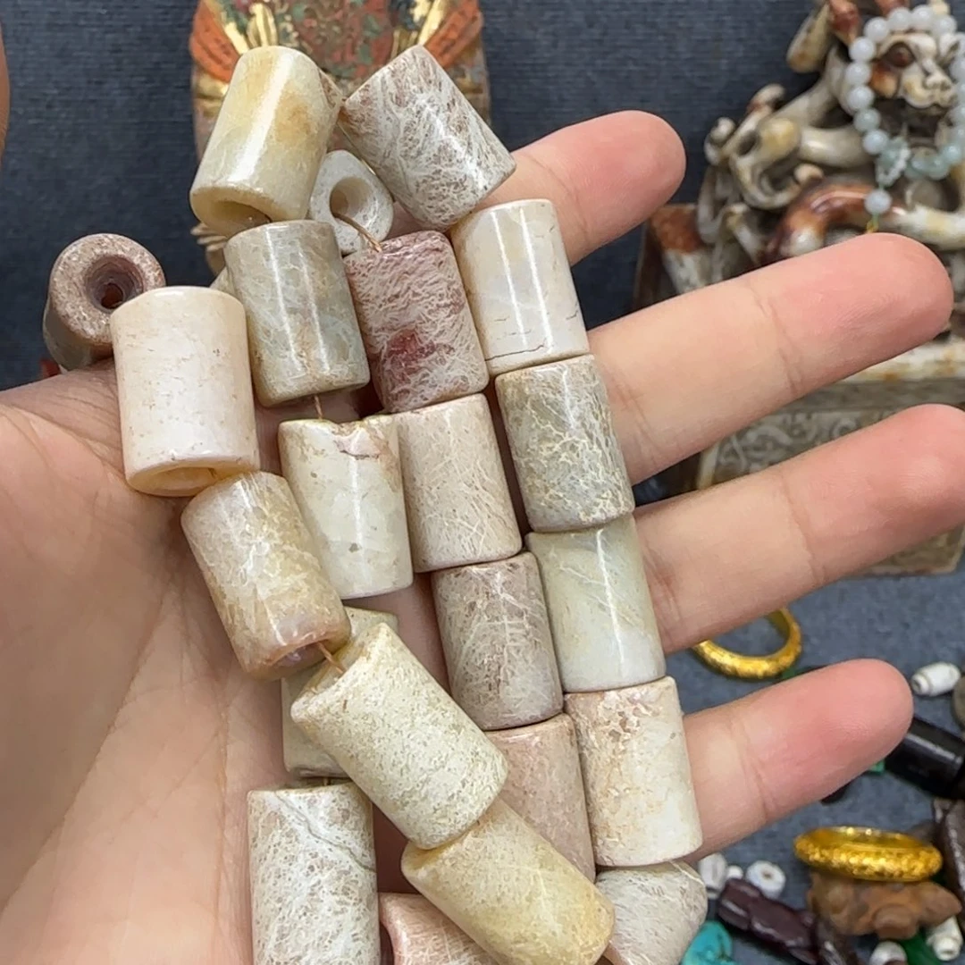 未镶嵌和田玉（糖玉）挂件