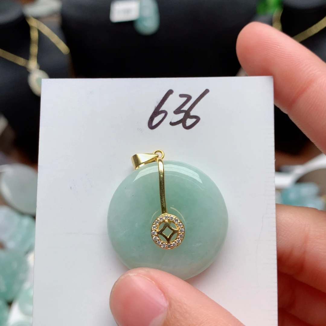 翡翠颈饰银S925镀金镶嵌吊坠