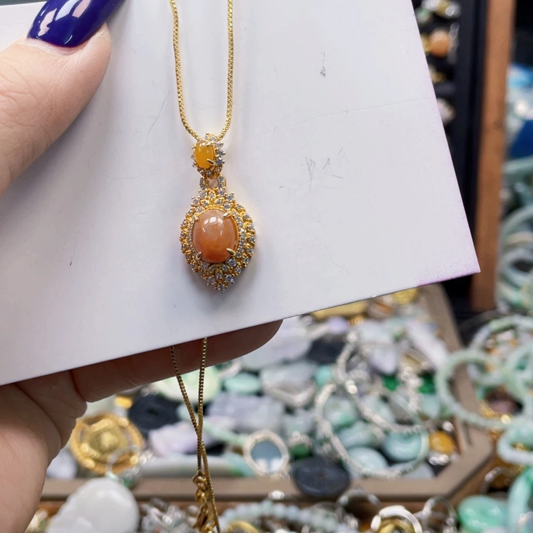 翡翠颈饰未镶嵌天然翡翠Ａ货