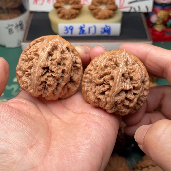 【闪购商品】文玩核桃把件46粗筋
