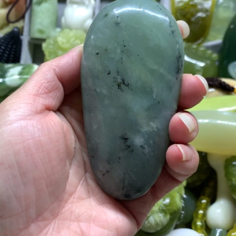 蛇纹石玉未镶嵌手把件
