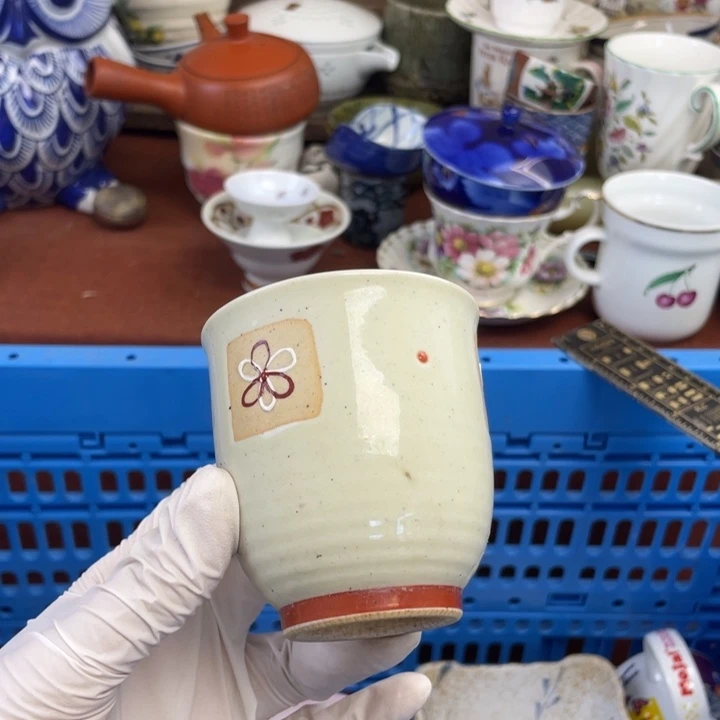 他家瓷器真美…开播了
