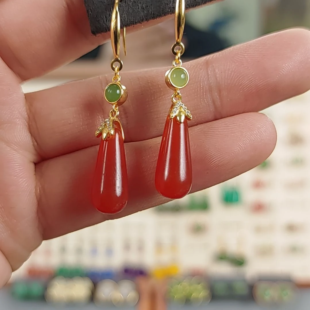 玛瑙手饰银S925镶嵌水滴