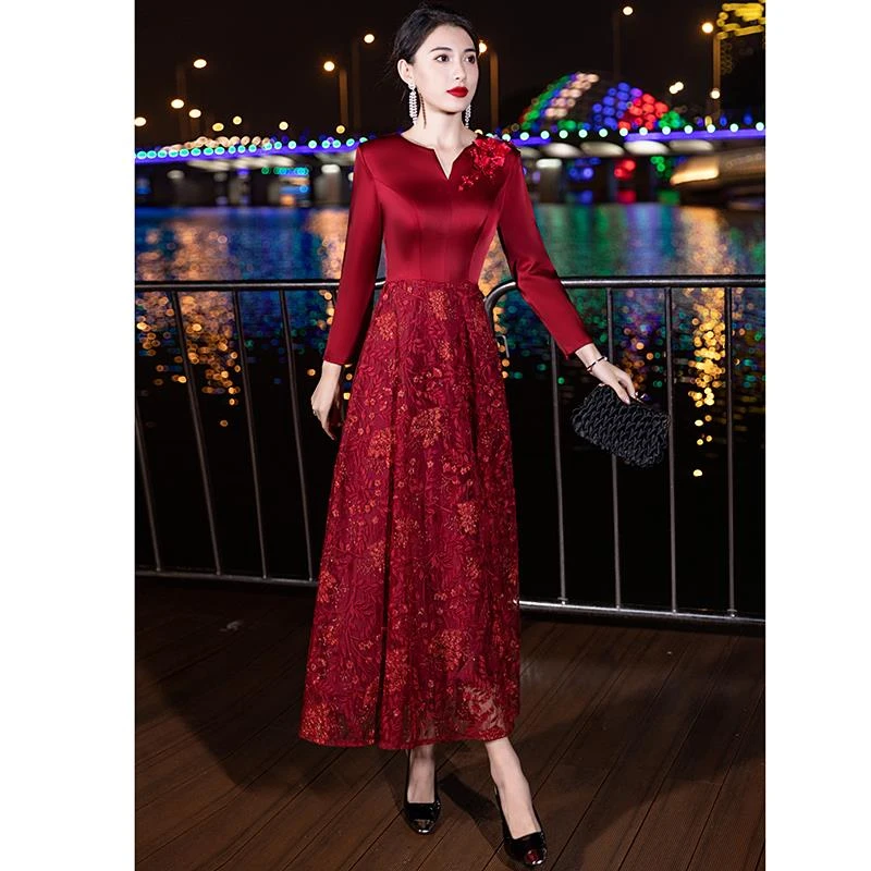 长袖妈妈装婚宴晚礼服裙女高级感大气喜婆婆参加婚礼丈母娘裙夏季