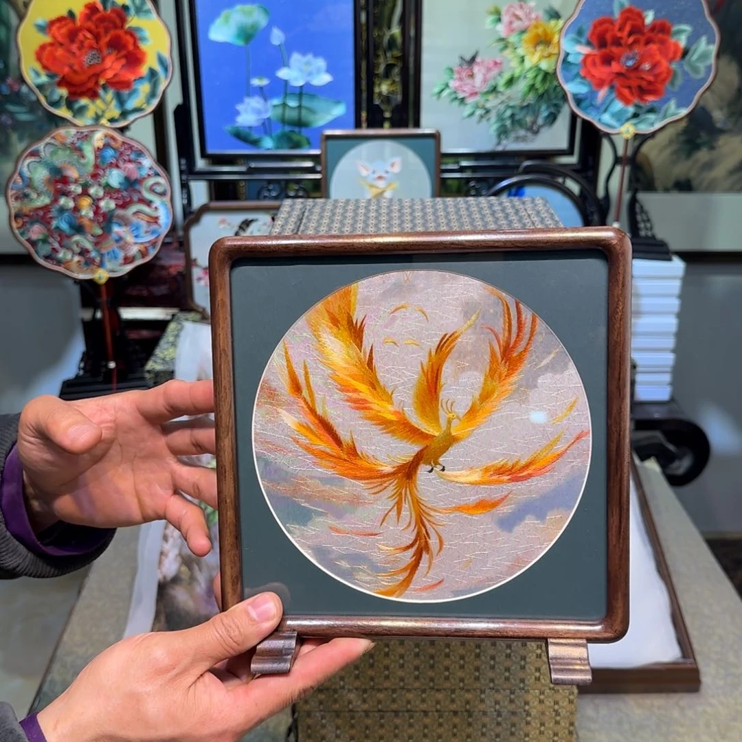 刺绣刺绣工艺精湛