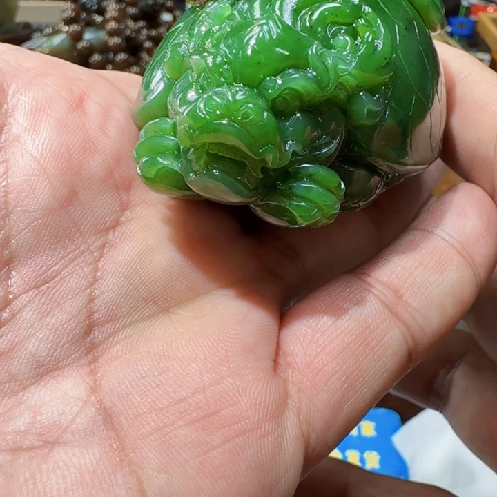 未镶嵌和田玉把件