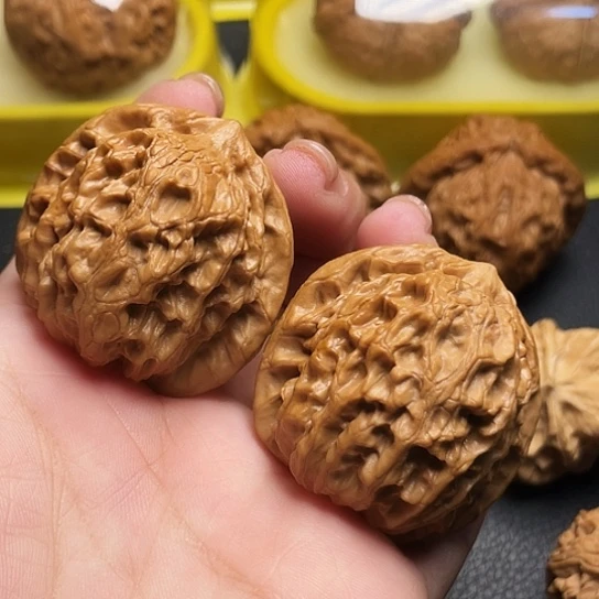 婉文玩核桃龙脉元宝