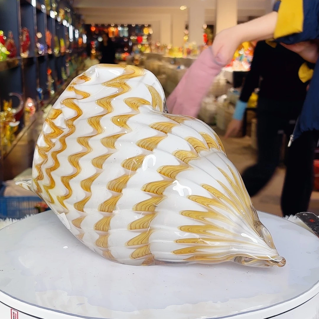 茶宠琉璃岛上有个叫小白