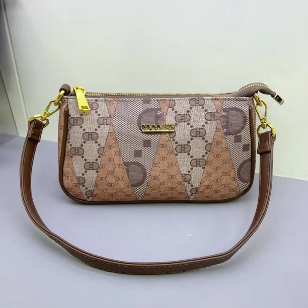 2493双D女士PVC斜挎包