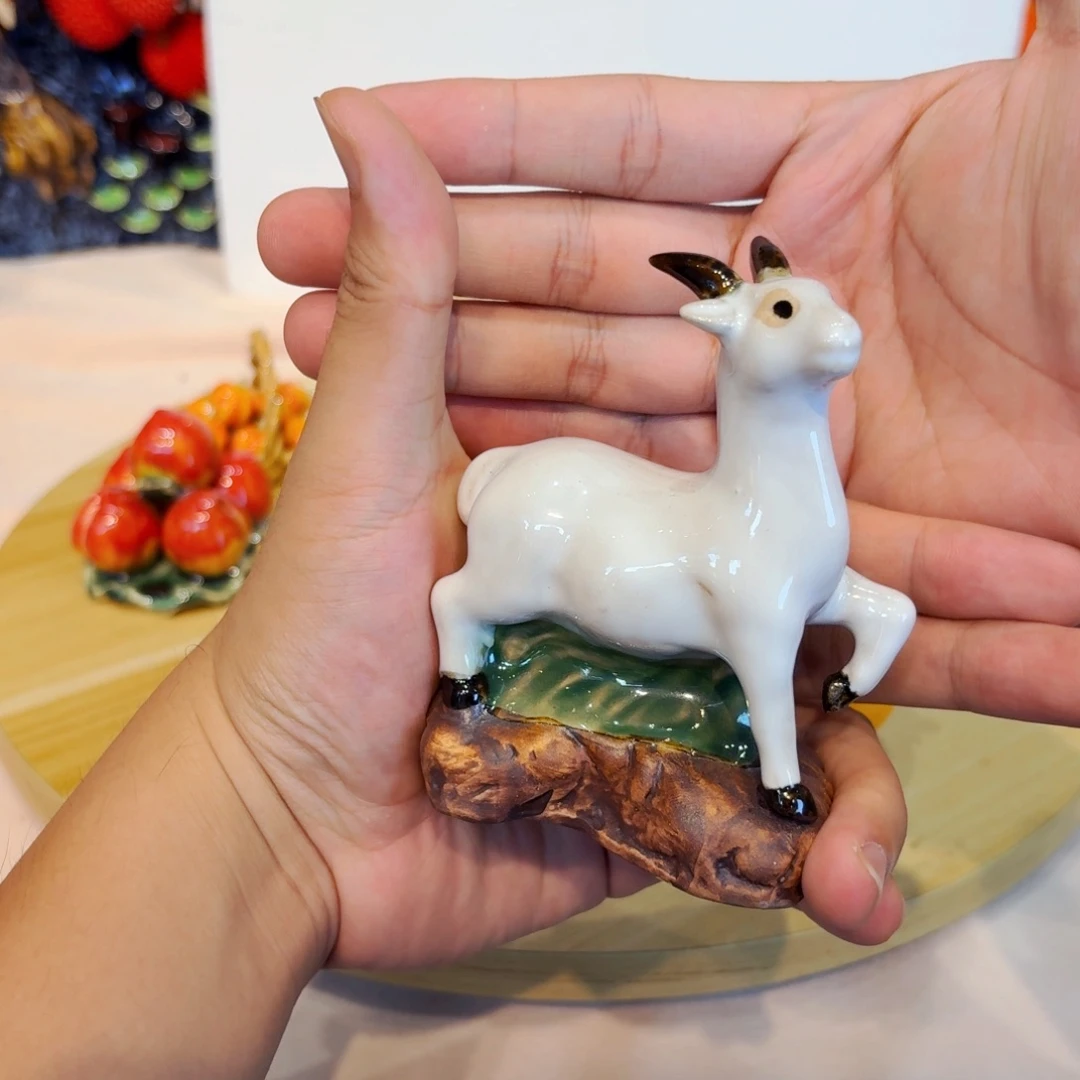 陶瓷小山羊小玩陶