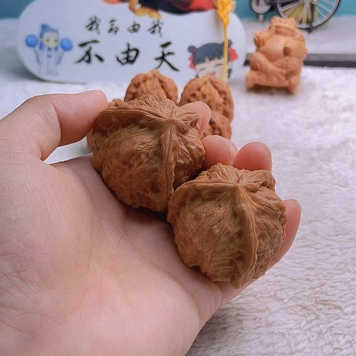 把件文玩核桃勇**心三棱