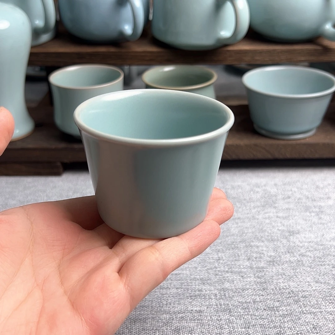 瓷片天青色仿古呜呜呜呜