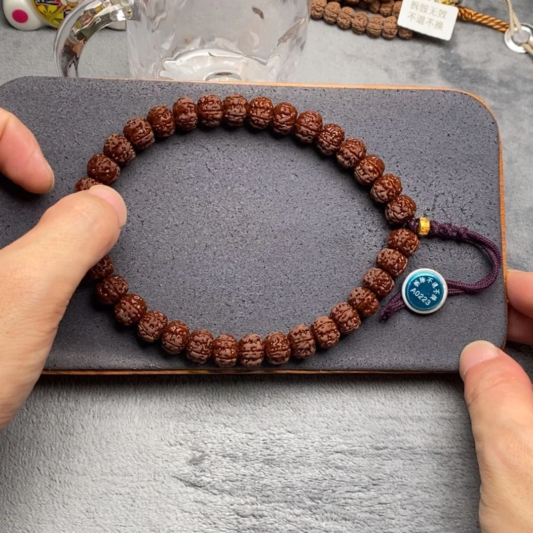 A***良金刚菩提吊坠老树王